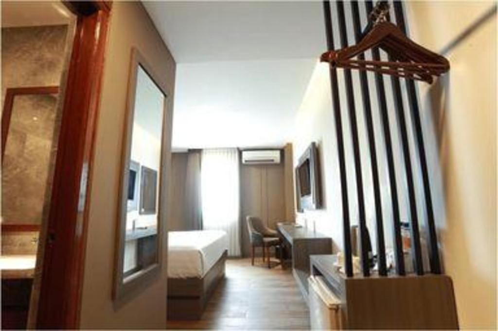 Hotel Horison Plaza Tegal Zewnętrze zdjęcie