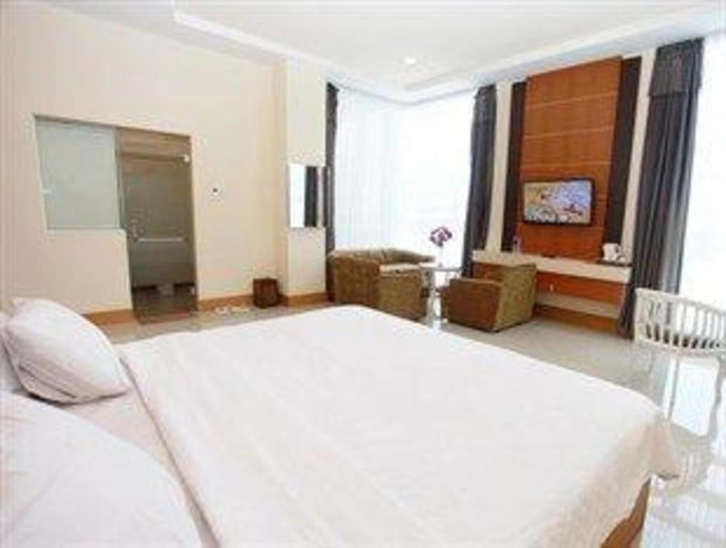 Hotel Horison Plaza Tegal Zewnętrze zdjęcie