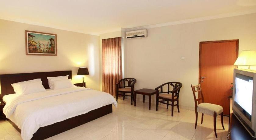 Hotel Horison Plaza Tegal Zewnętrze zdjęcie